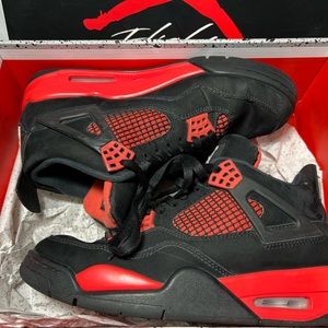 Jordan Retro 4 Mid Red Thunder Sz 9